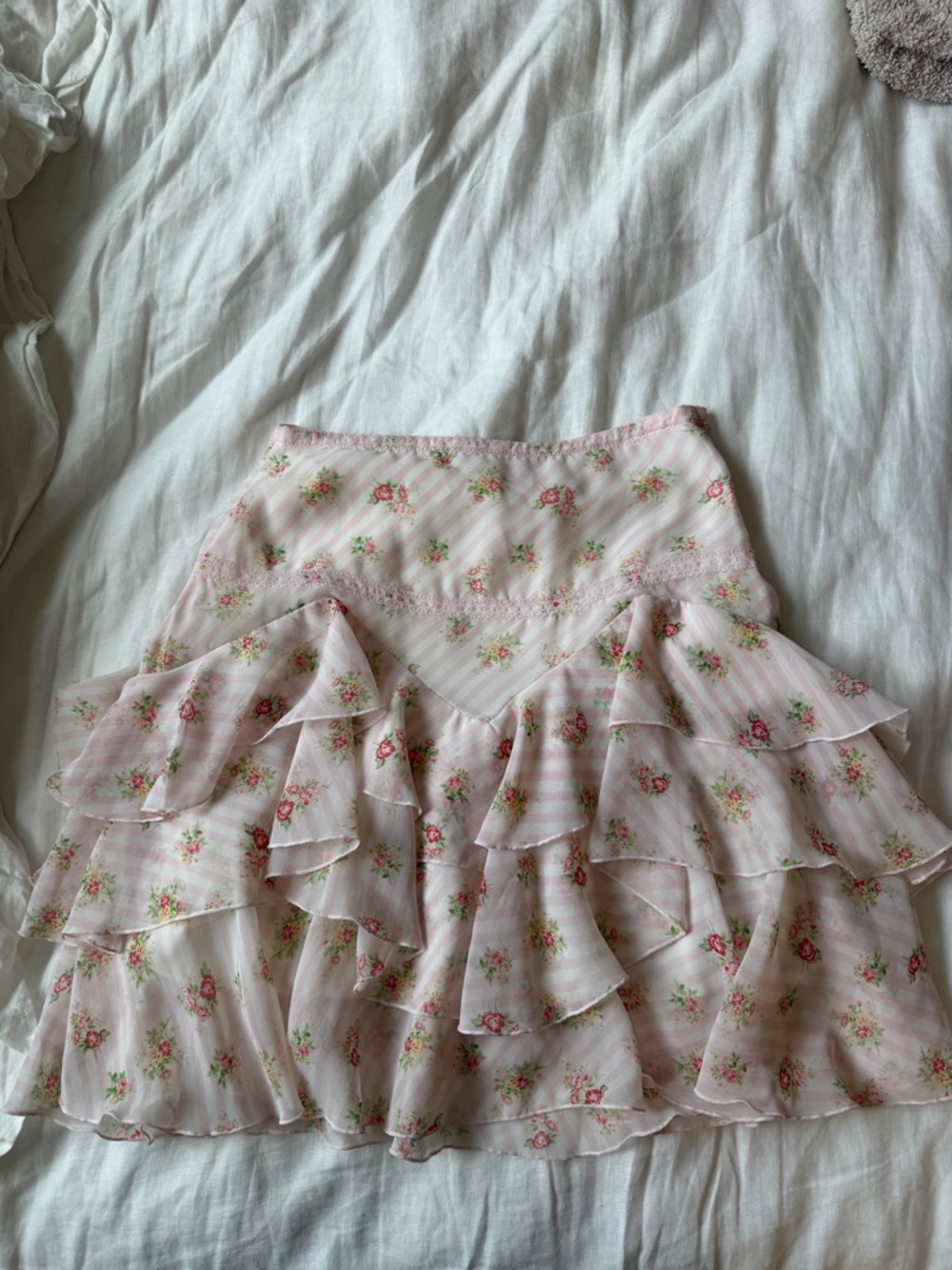 Floral ruffle skirt